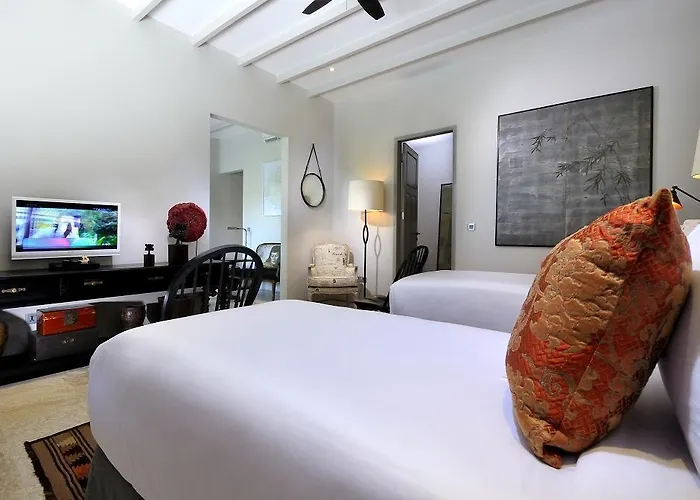 Guest house & Vespa 2 2*