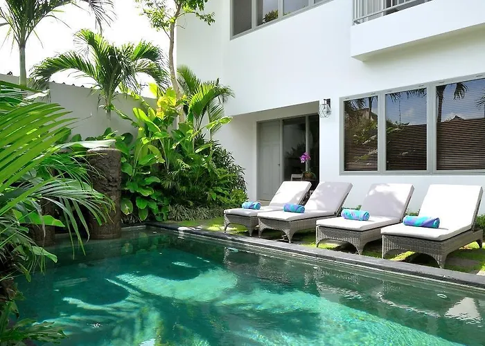 Guest house & Vespa 2