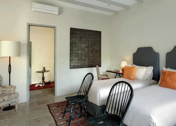 & Vespa 2 Guest house 2*